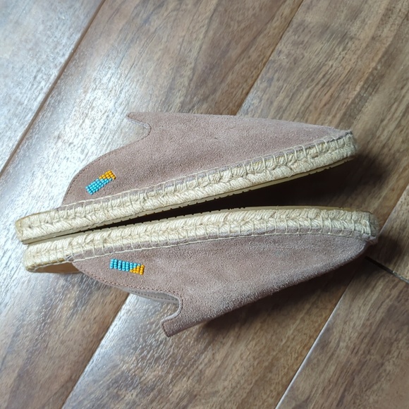 Ubuntu Handmade Suede Slip On Shoe 9.5 W - Picture 4 of 9